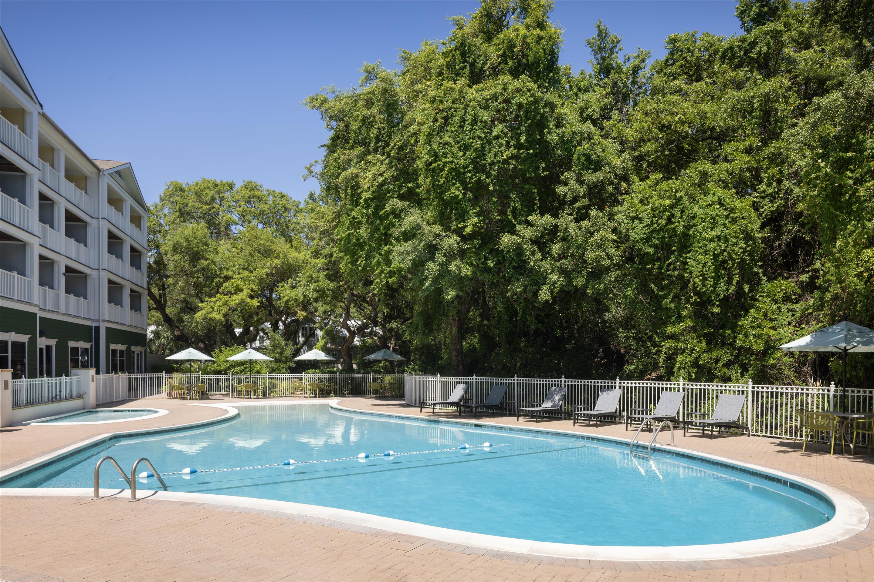 Pool | Hampton Inn & Suites Jekyll Island