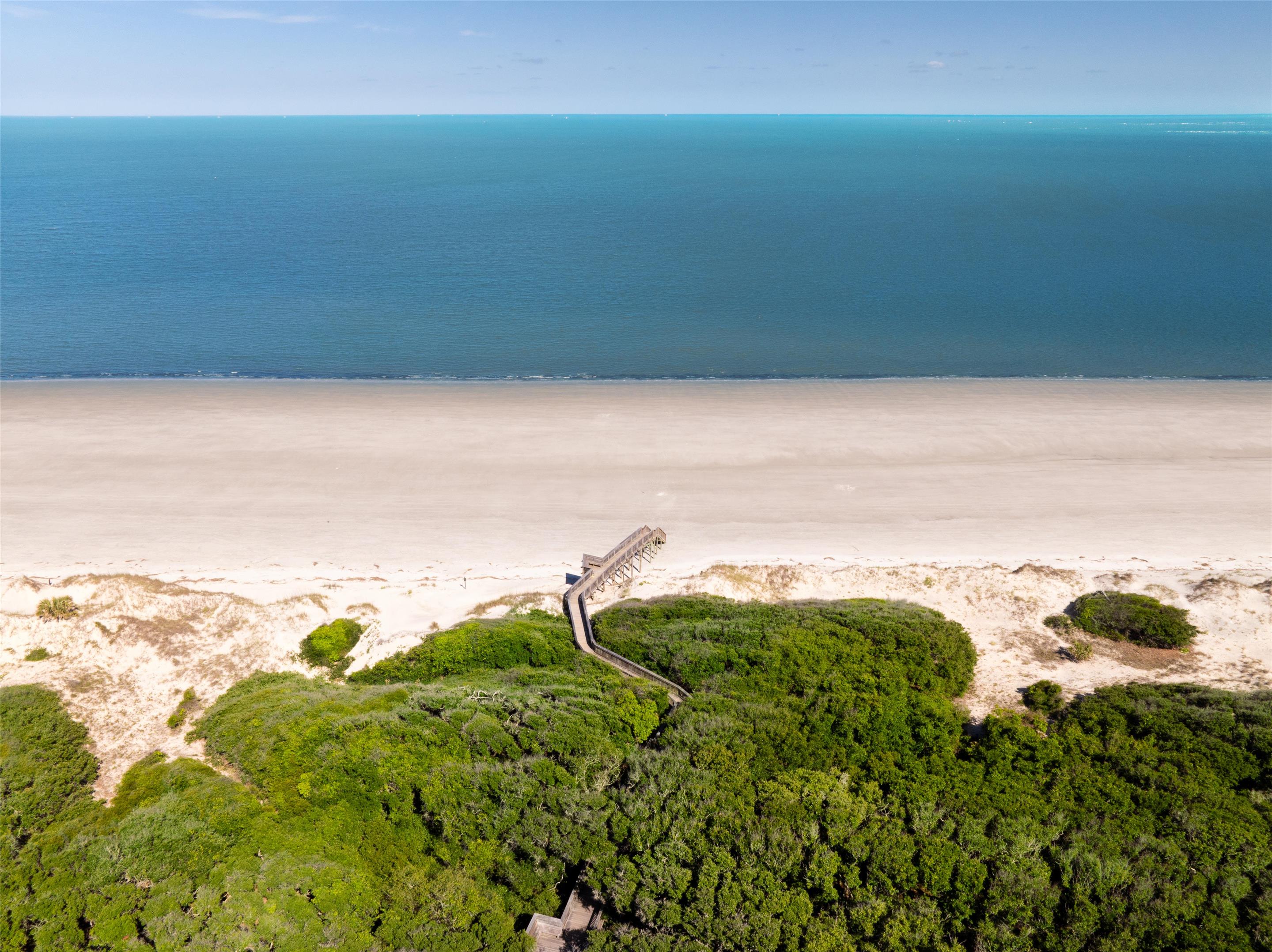 Beach | Hampton Inn & Suites Jekyll Island