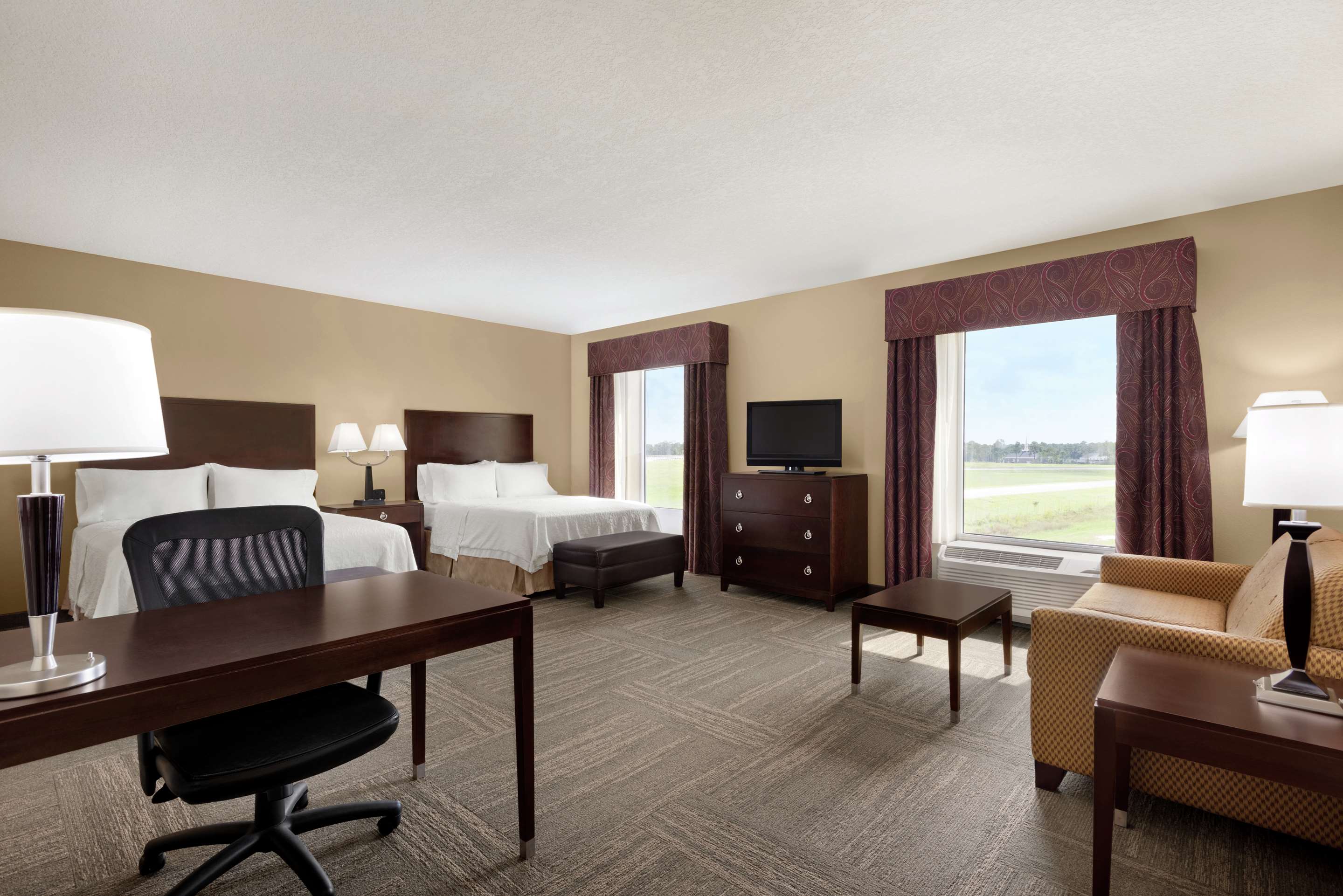 Guest room