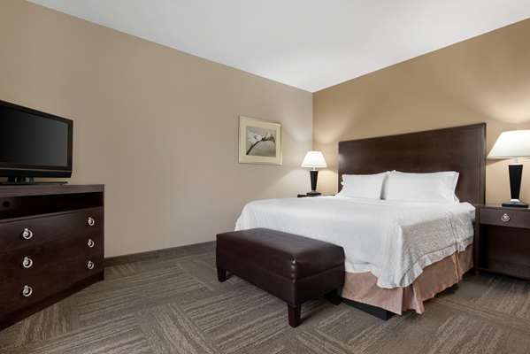  - Hampton Inn & Suites Airport Brunswick - I-95, Exit 38