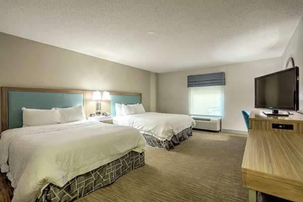  - Hampton Inn Batavia - I-90, Exit 48