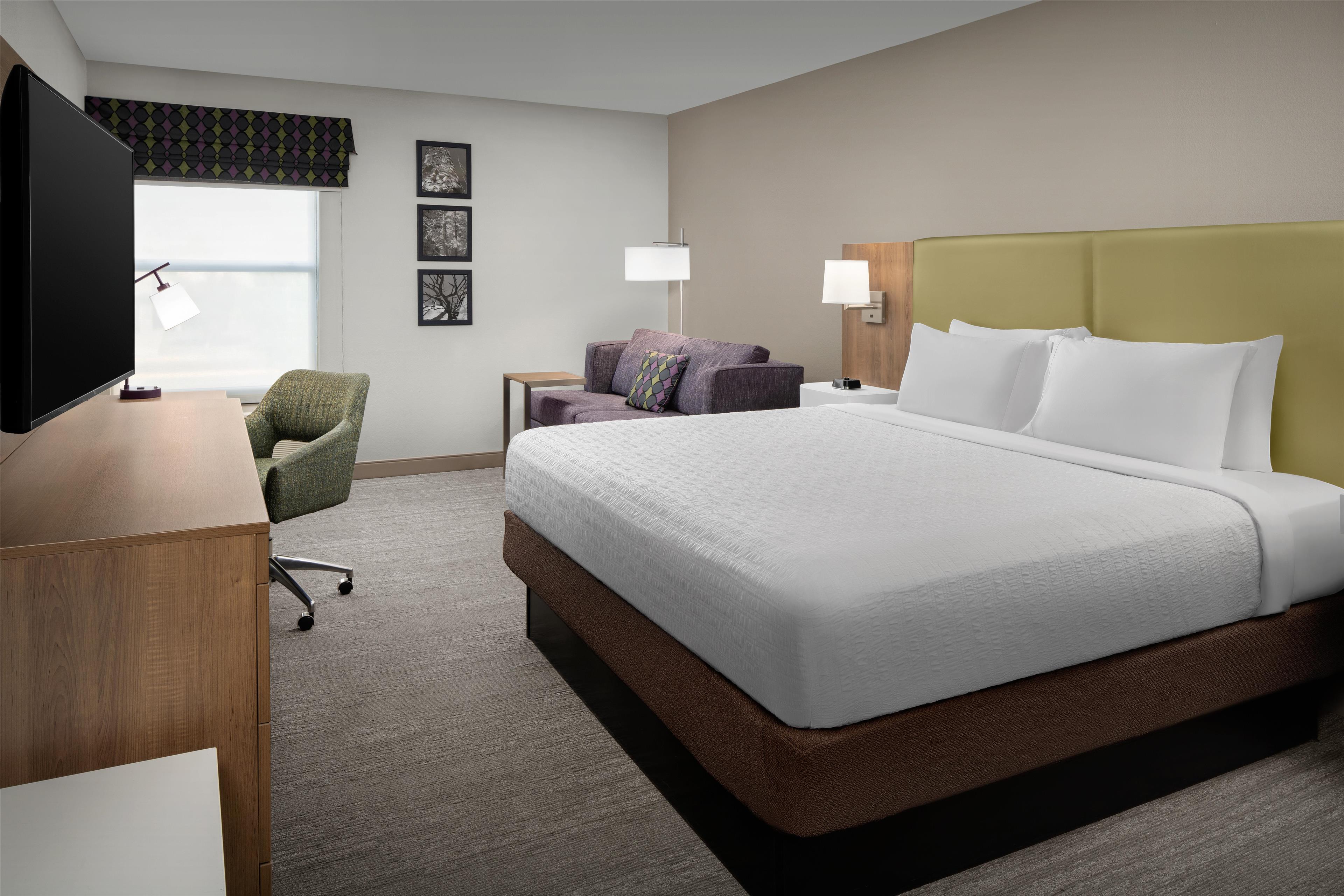 Hampton Inn by Hilton Butte Room Type - 1KING STUDY SOFABED NOSMOK