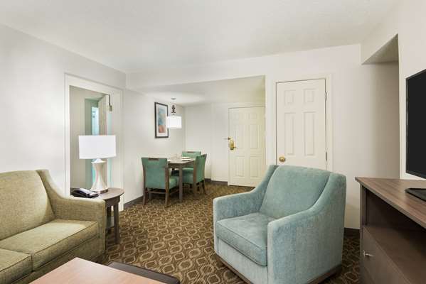  - Homewood Suites by Hilton Baton Rouge - I-10, Exit 158