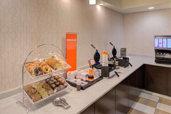 Amenities - Hampton Inn Denham Springs - I-12, Exit 10