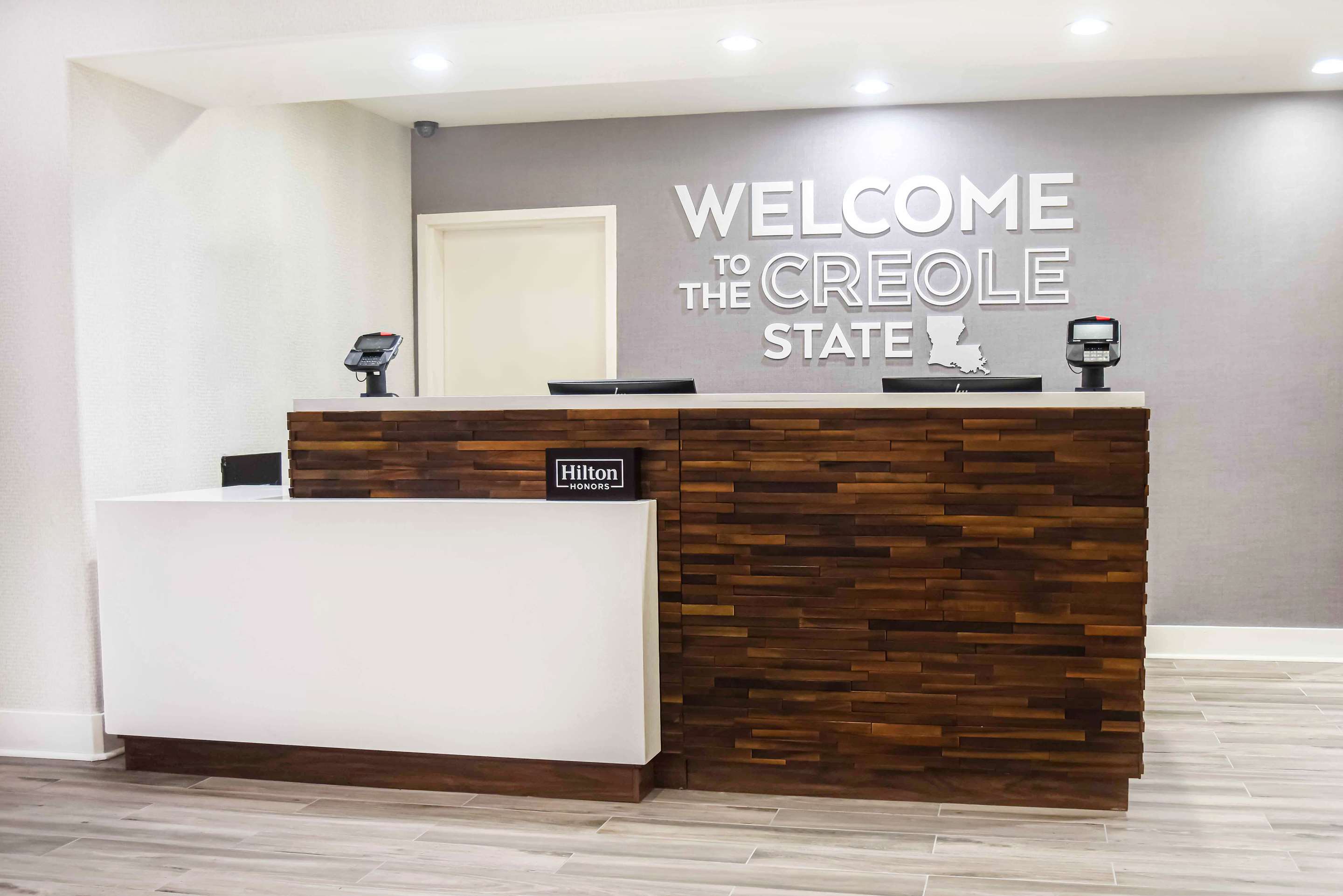 Reception | Hampton Inn Baton Rouge - Denham Springs