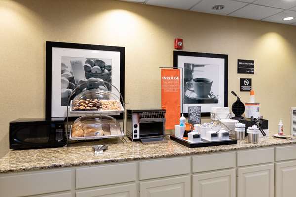 Restaurant - Hampton Inn & Suites East Baton Rouge - I-10, Exit 163