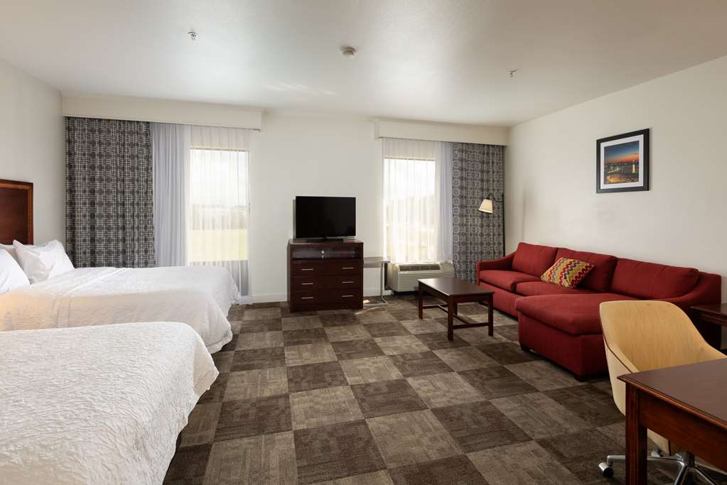 Hampton Inn & Suites Baton Rouge - I-10 East - Tap to explore photos