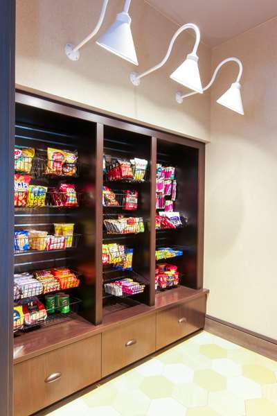 Restaurant - Hilton Garden Inn Downtown Burlington