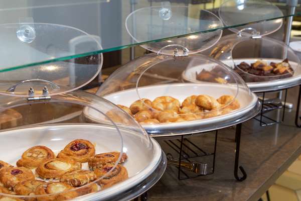 Restaurant - Hilton Garden Inn Downtown Burlington