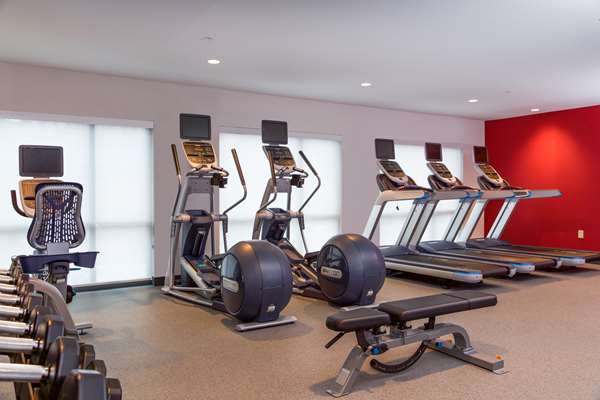 Fitness/ Exercise Room - Hilton Garden Inn Downtown Burlington