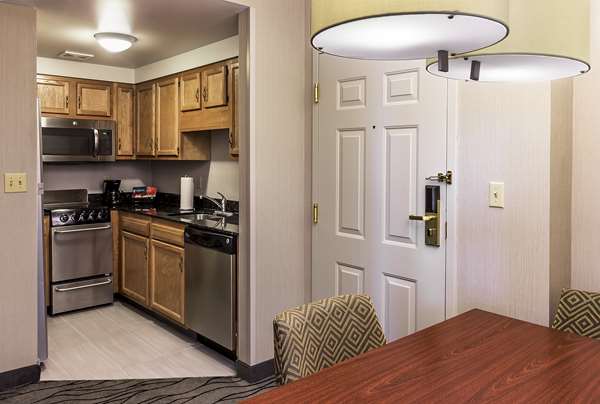  - Homewood Suites by Hilton Buffalo Airport Cheektowaga