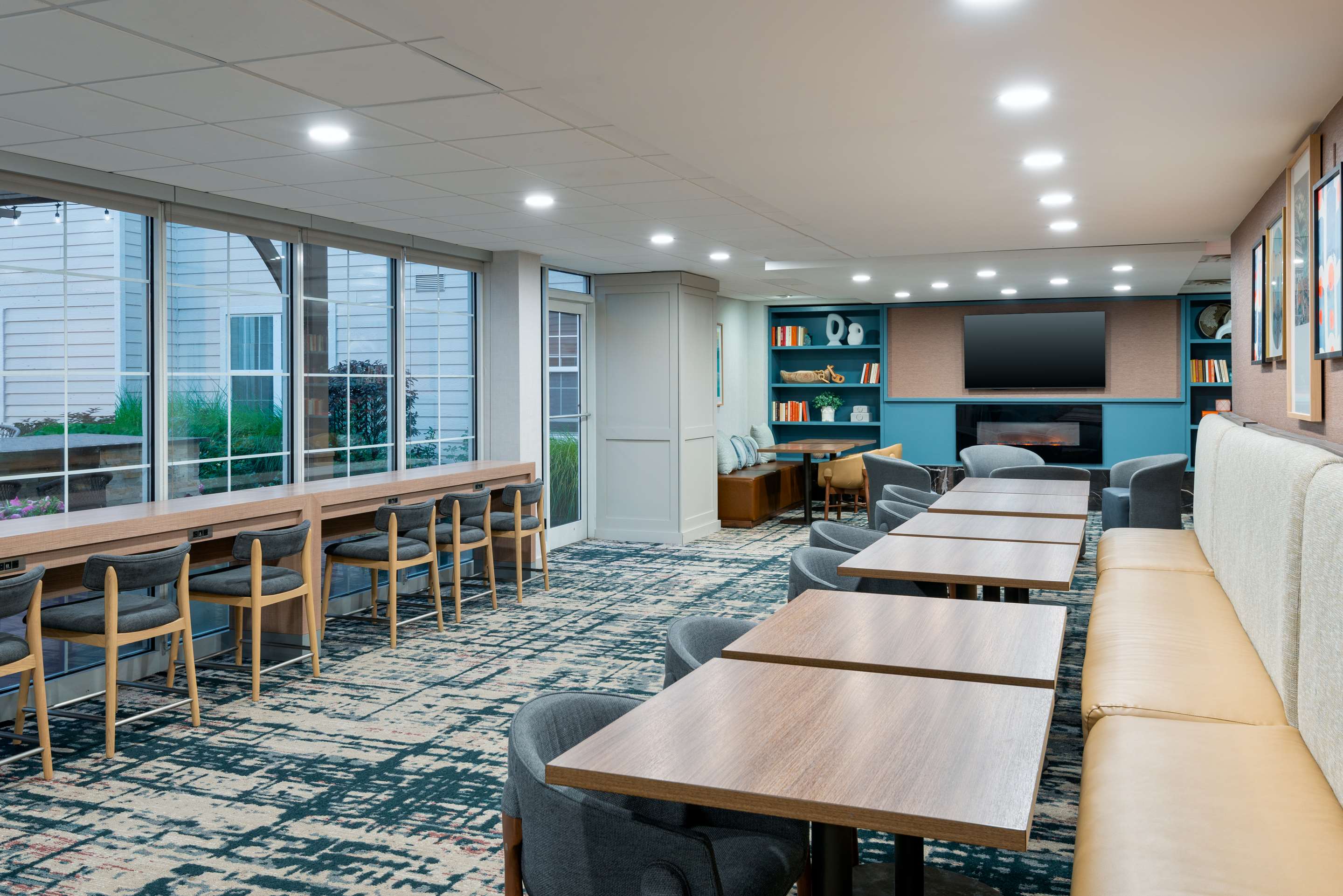 Restaurant | Homewood Suites by Hilton Buffalo Airport