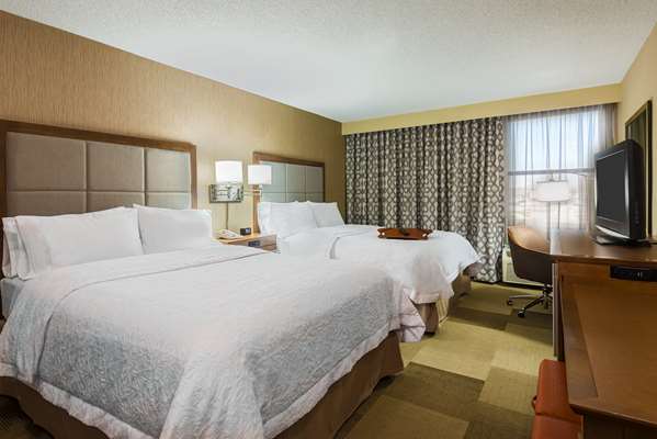  - Hampton Inn Galleria Cheektowaga - I-90, Exit 52