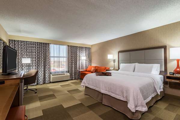  - Hampton Inn Galleria Cheektowaga - I-90, Exit 52