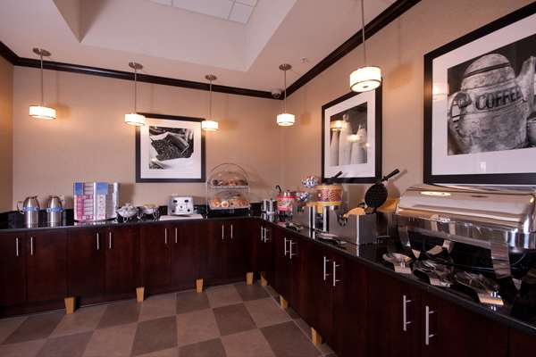 Amenities - Hampton Inn West Seneca