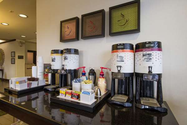 Restaurant - Hampton Inn West Seneca