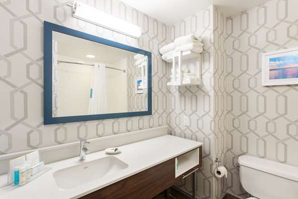  - Hampton Inn West Seneca