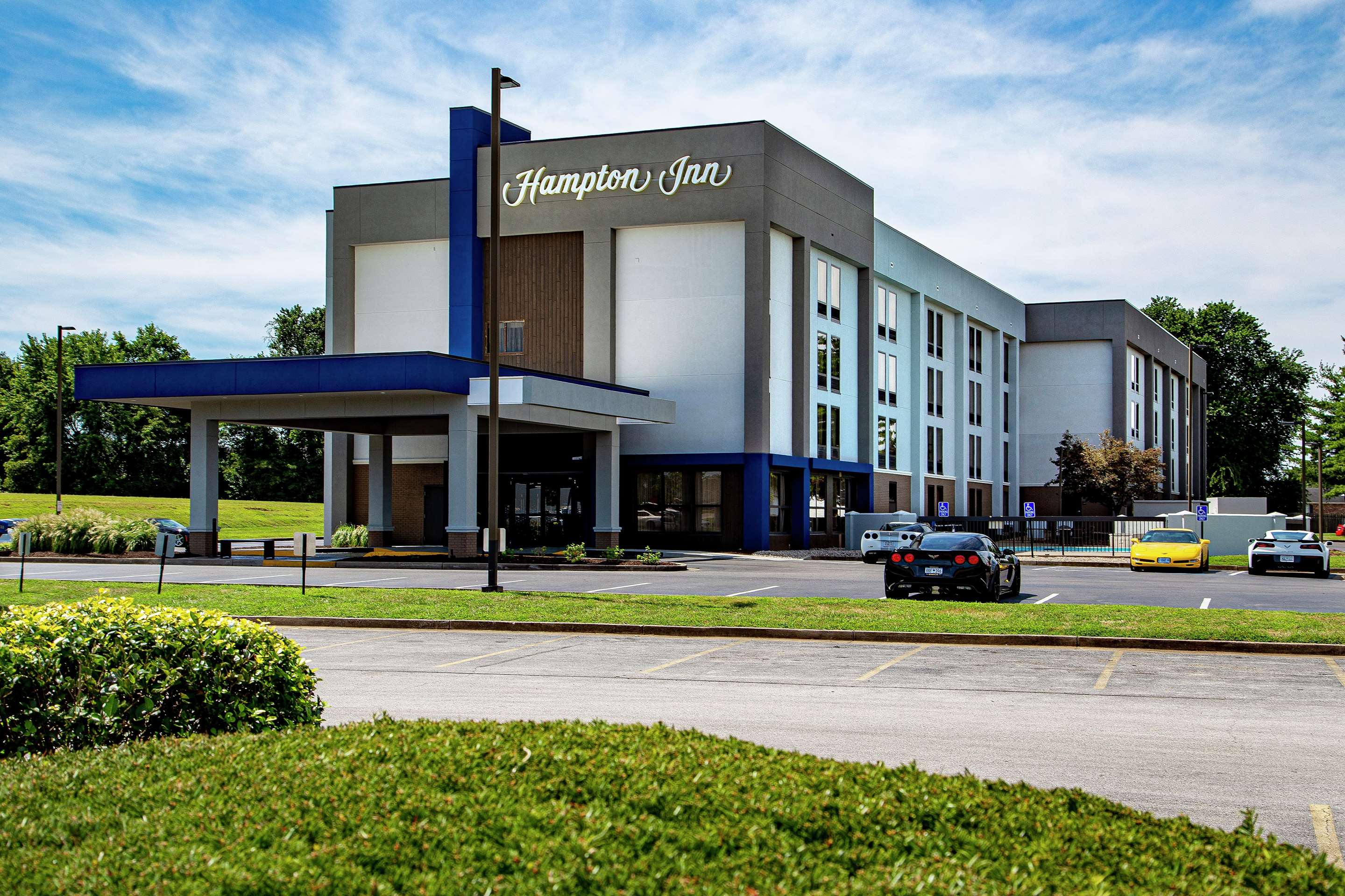 Exterior | Hampton Inn Bowling Green KY