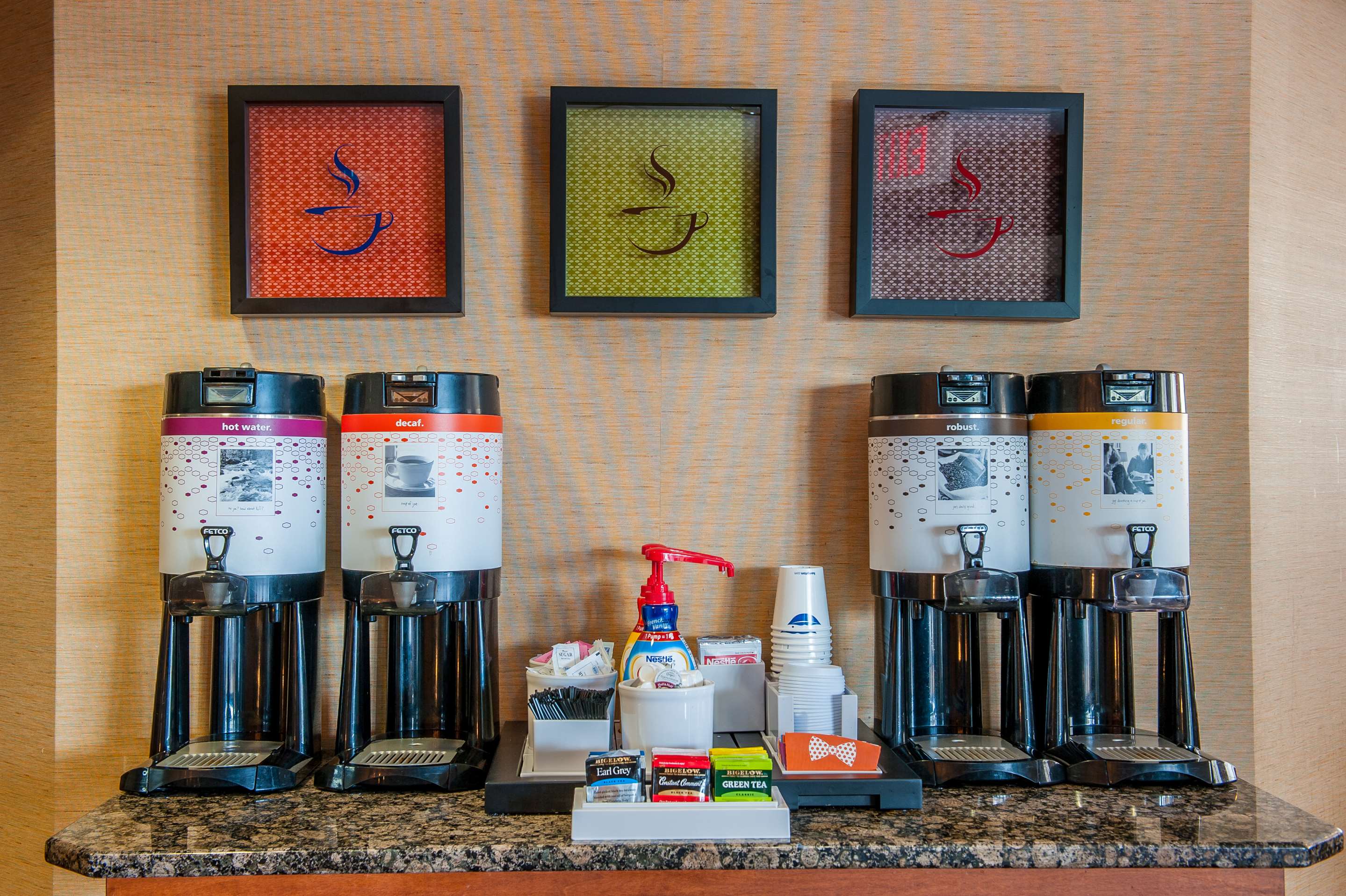 Breakfast Area | Hampton Inn Bowling Green KY