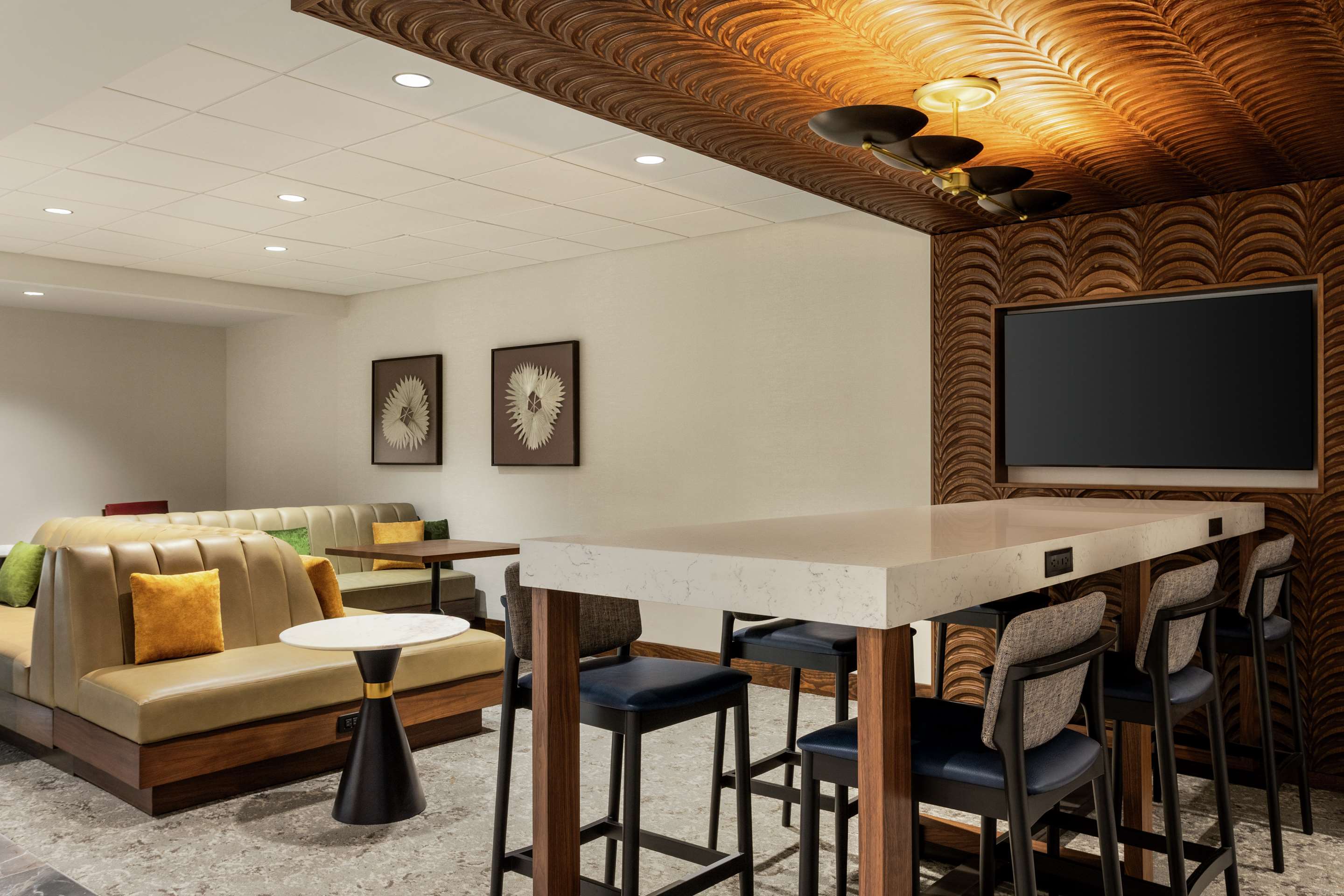 Lobby | Hampton Inn Columbia-Downtown Historic District