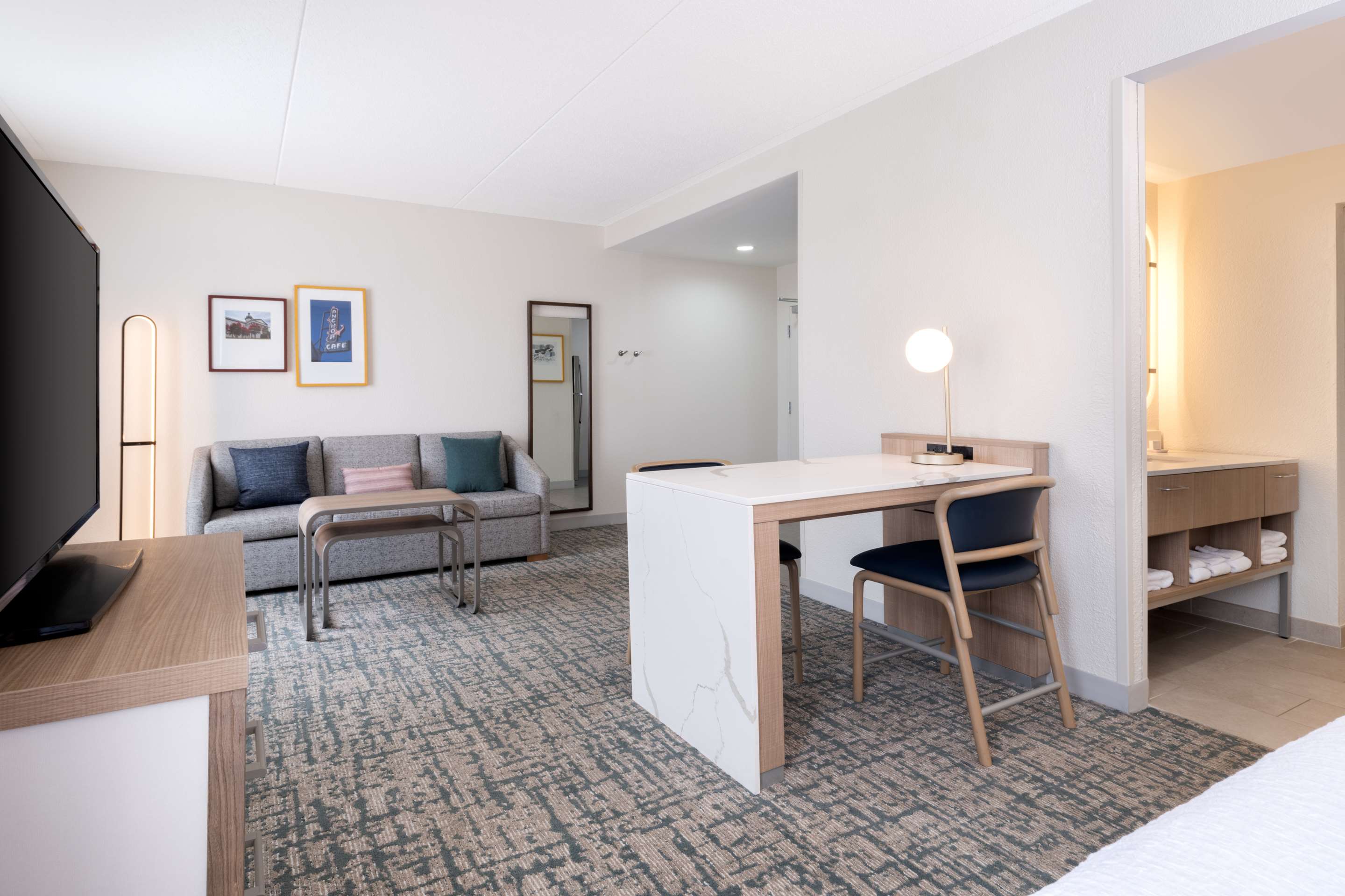 Guest room
