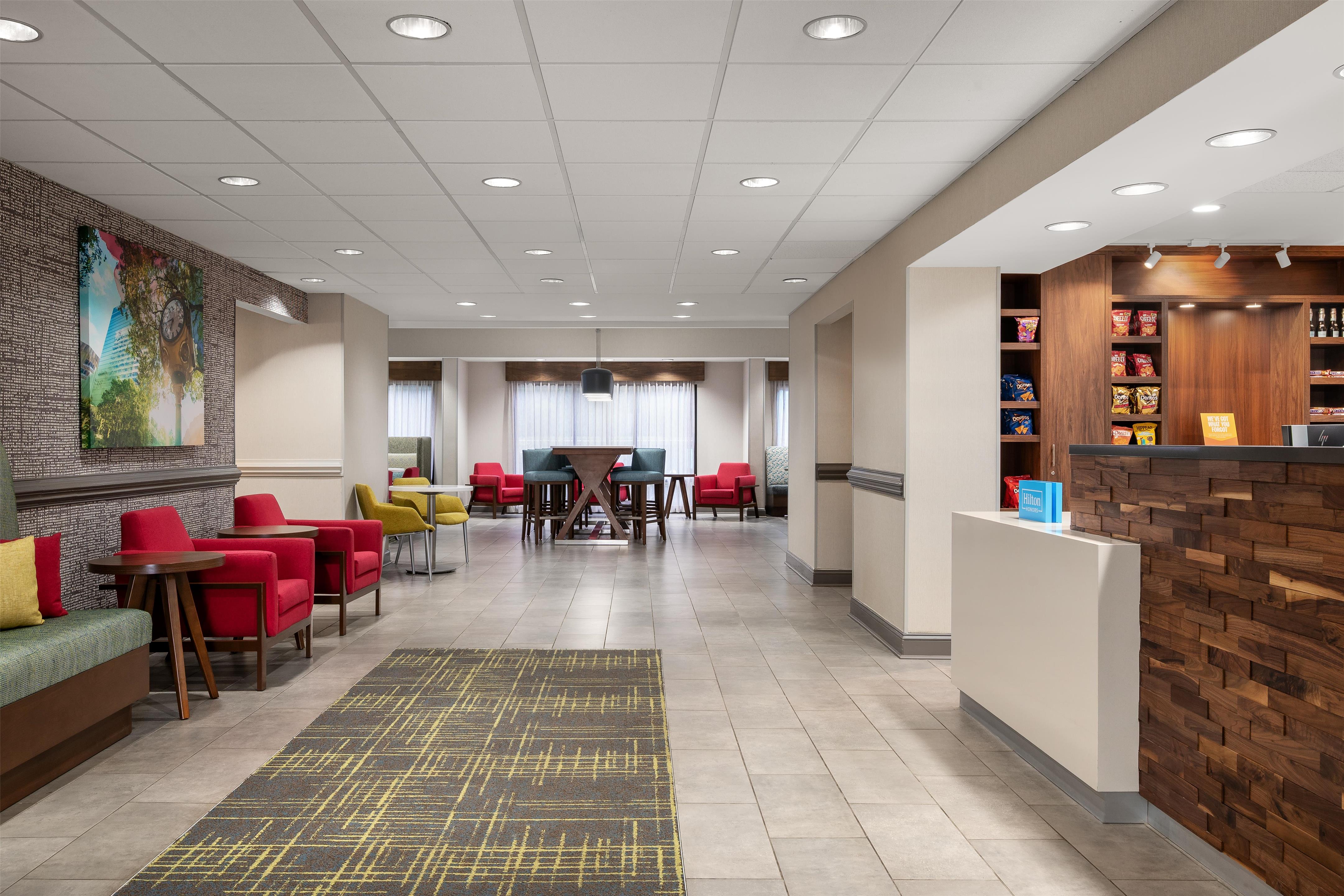 Lobby | Hampton Inn Columbia Northeast - Fort Jackson Area