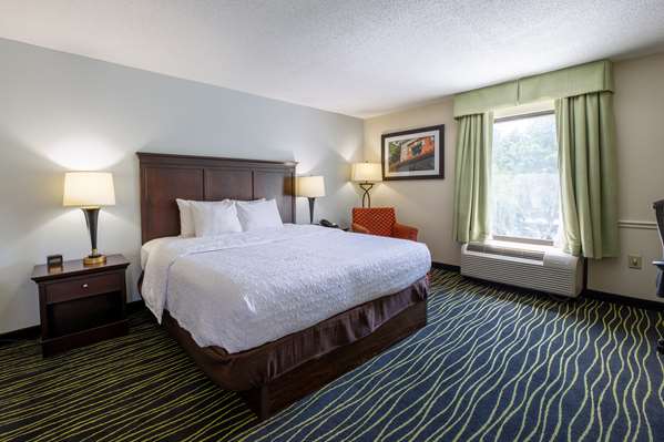  - Hampton Inn Harbison Columbia - I-26, Exit 103
