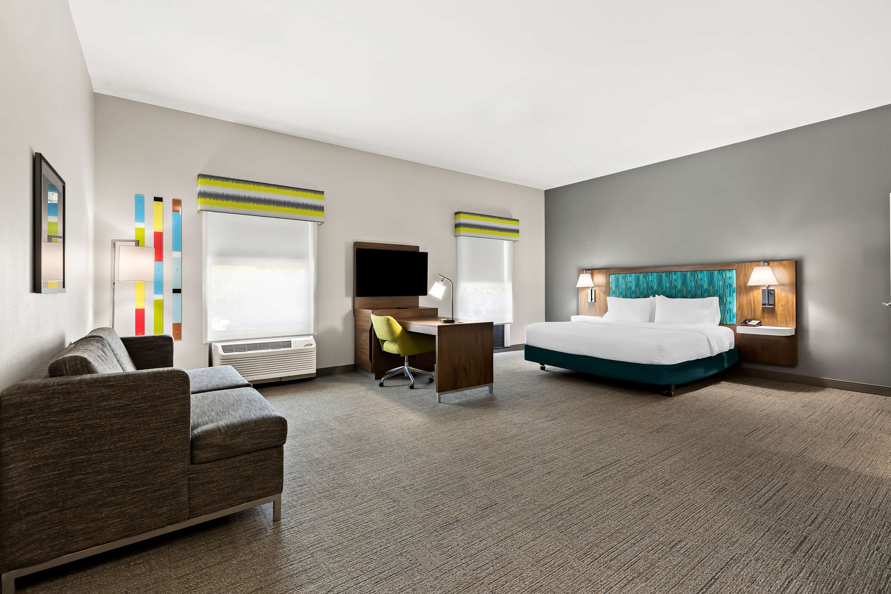 Guest room