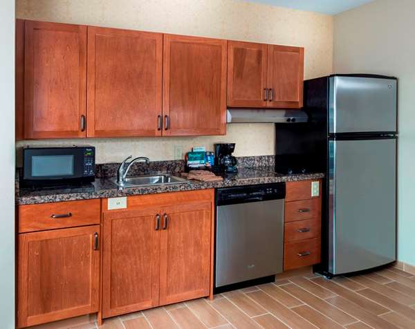  - Homewood Suites by Hilton Akron - I-77, Exit 137