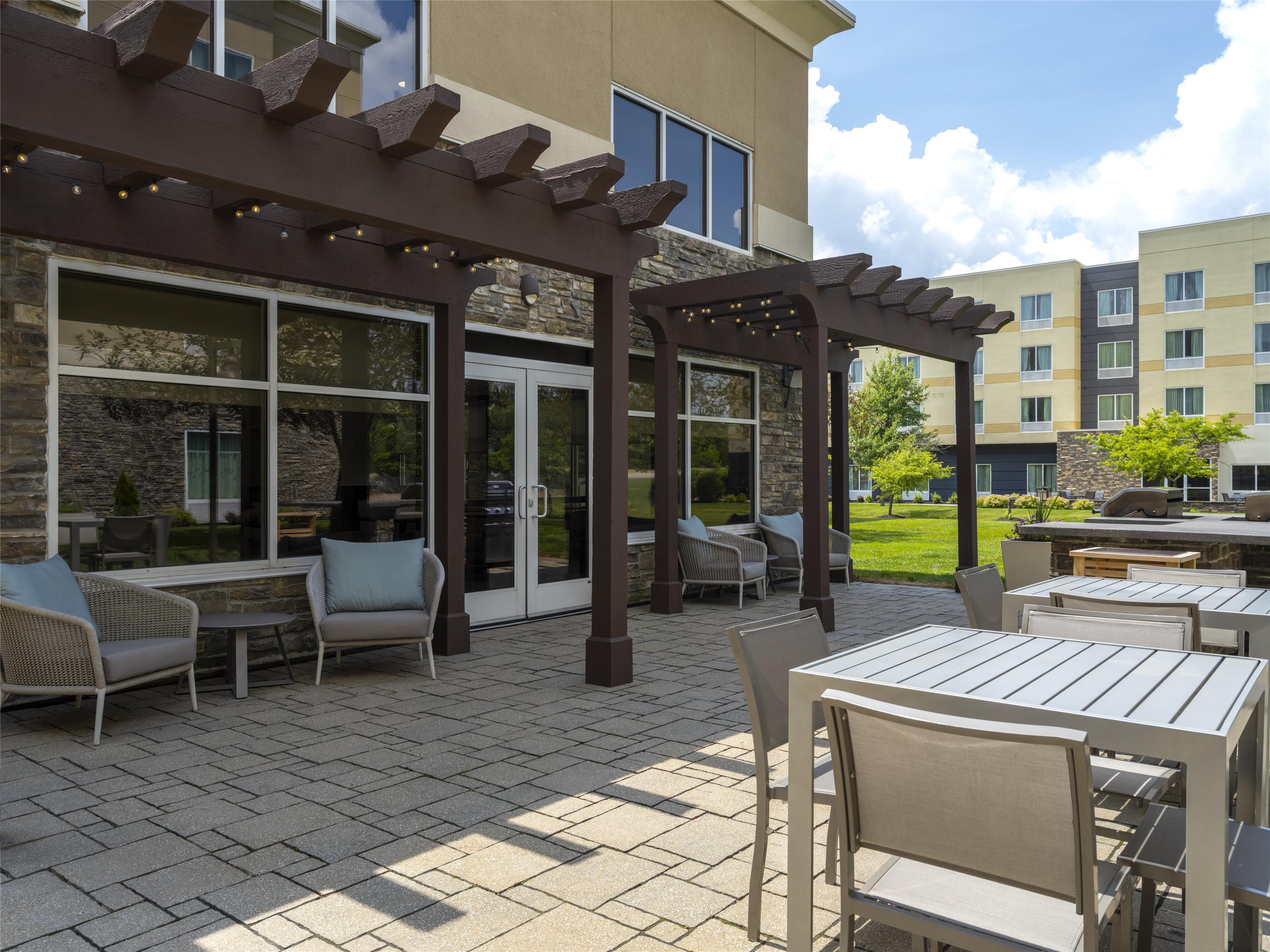 Exterior | Homewood Suites by Hilton Akron Fairlawn, OH