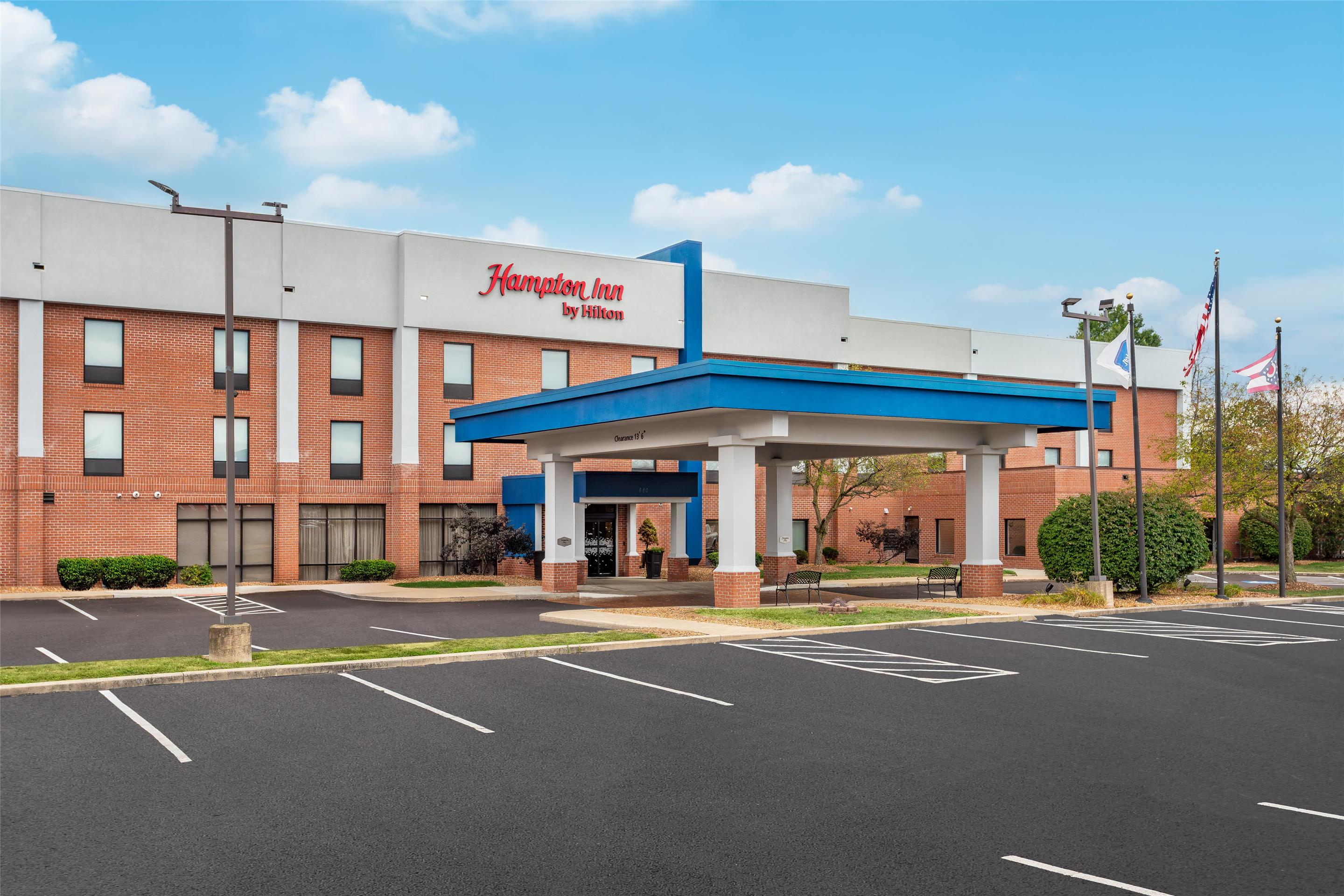 Exterior | Hampton Inn Akron-South