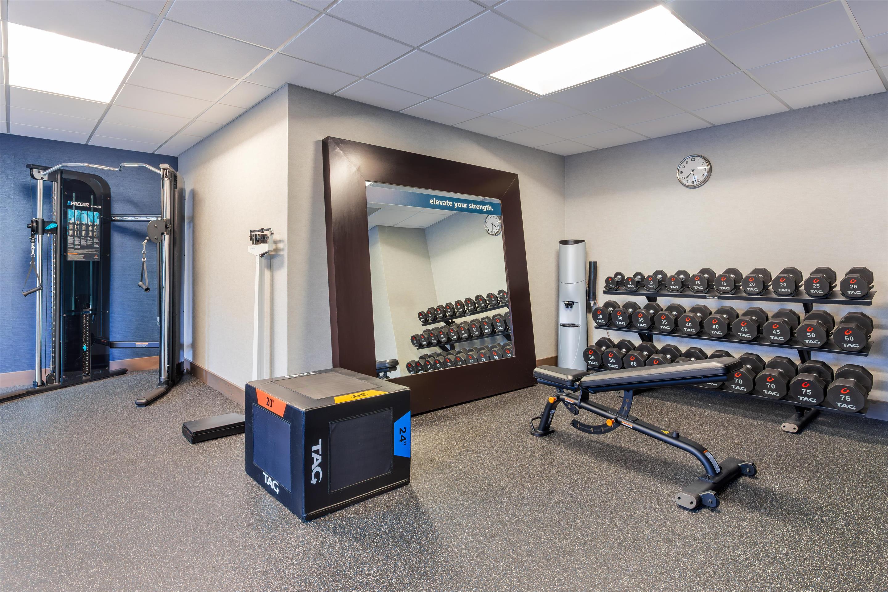 Health club fitness center gym | Hampton Inn Akron-South
