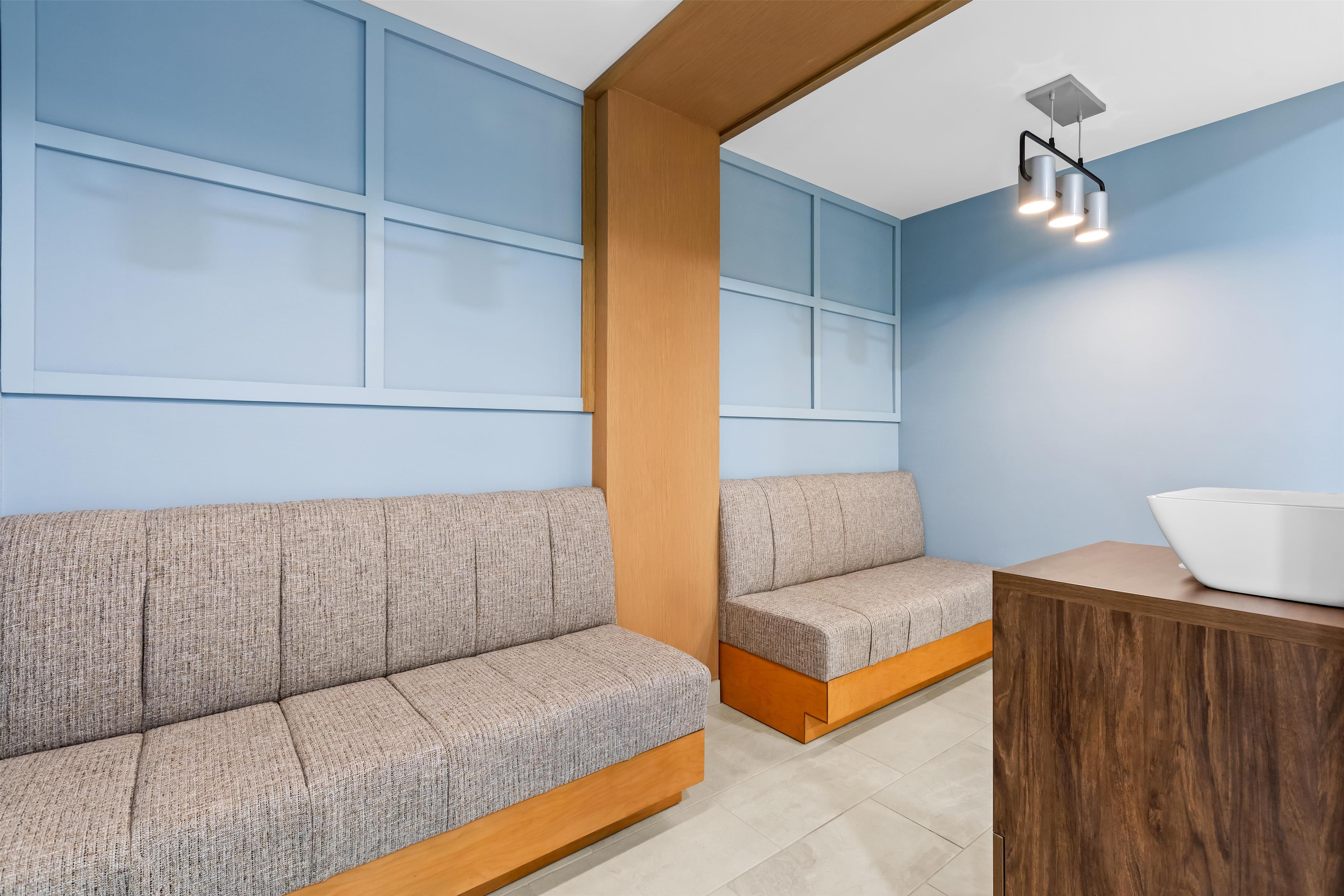Lobby | Hampton Inn Carrollton