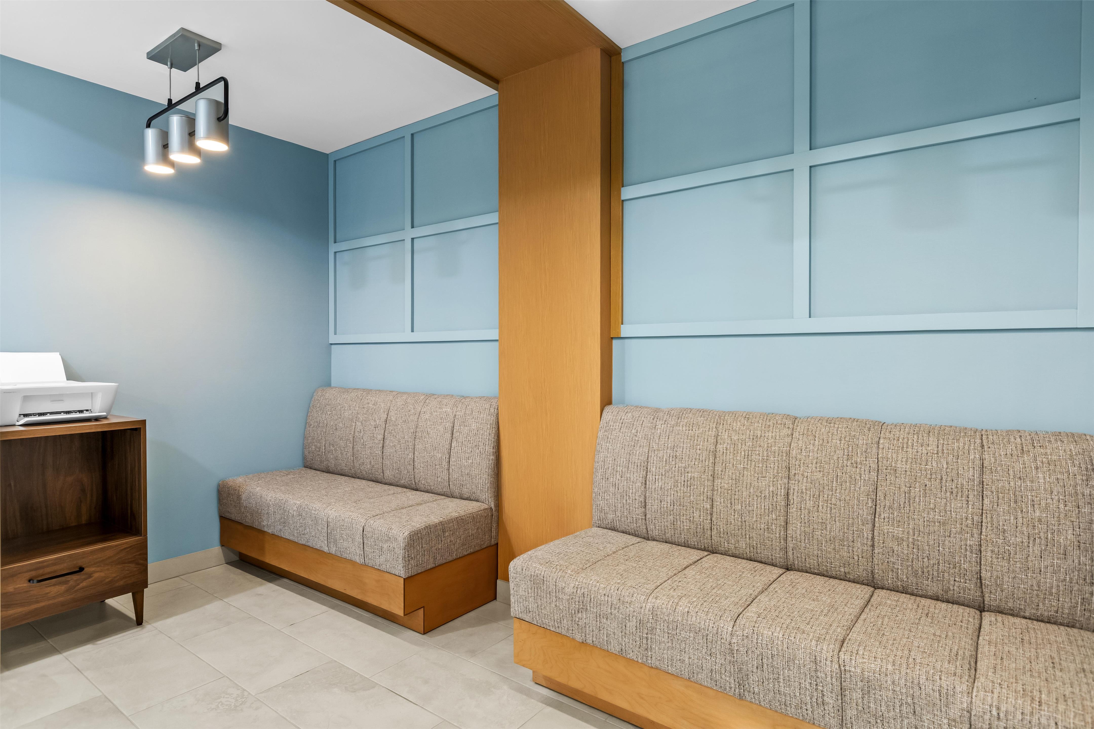 Lobby | Hampton Inn Carrollton
