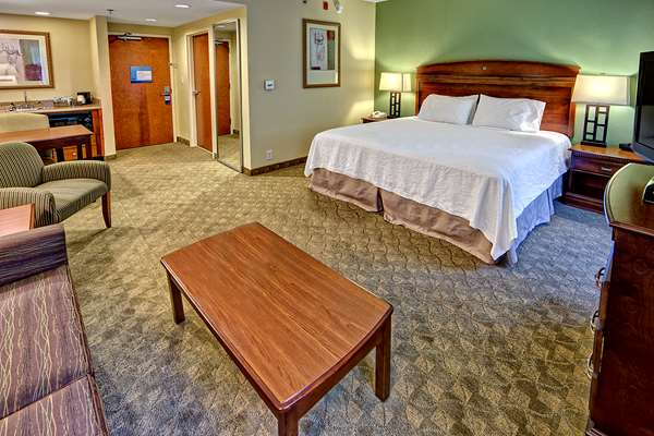  - Hampton Inn & Suites Sapphire