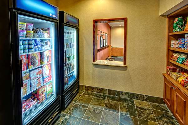 Restaurant - Hampton Inn & Suites Sapphire