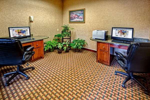 Conference Area - Hampton Inn & Suites Sapphire