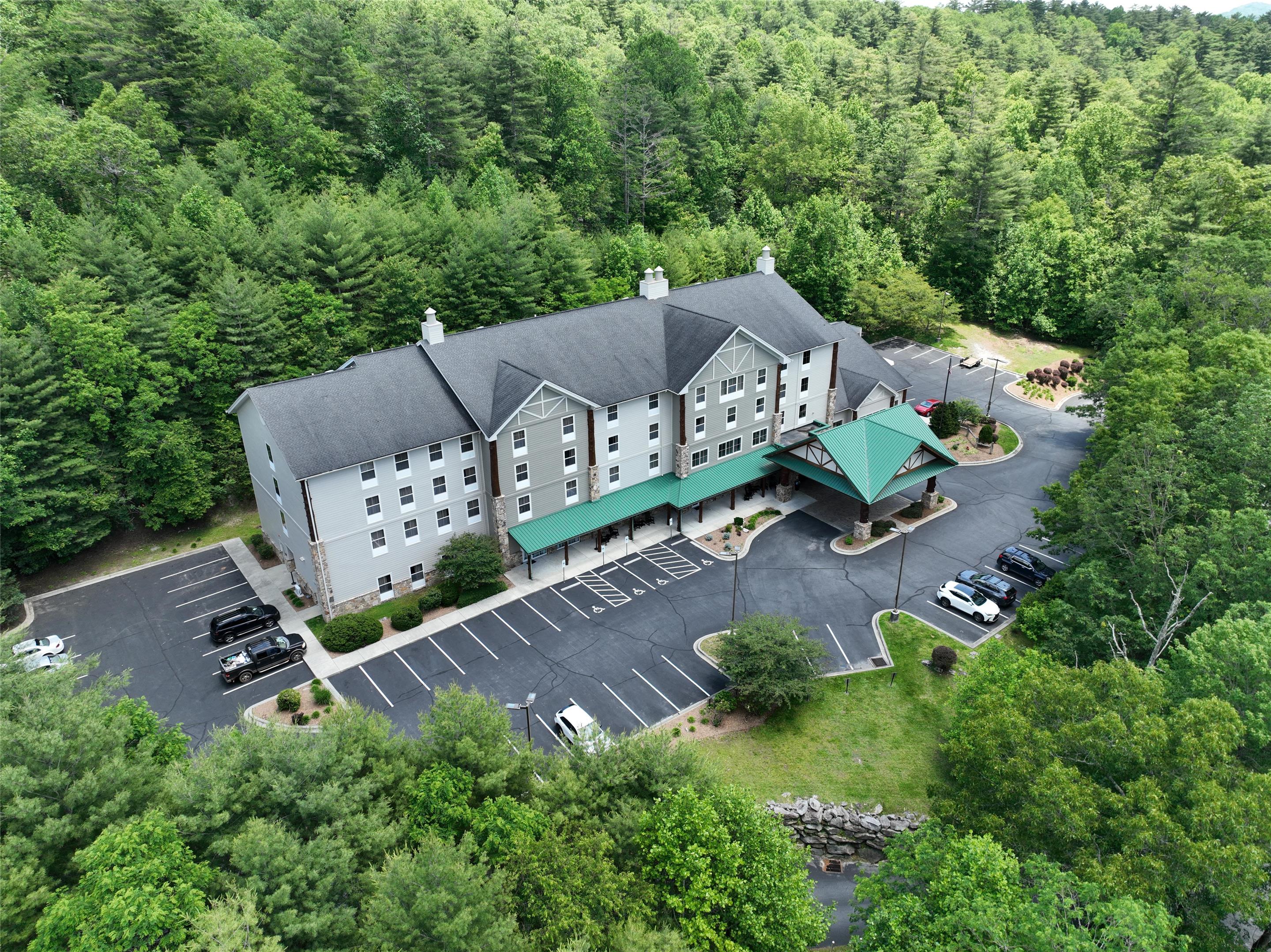 Undefined/Not Set | Hampton Inn & Suites Cashiers Sapphire Valley
