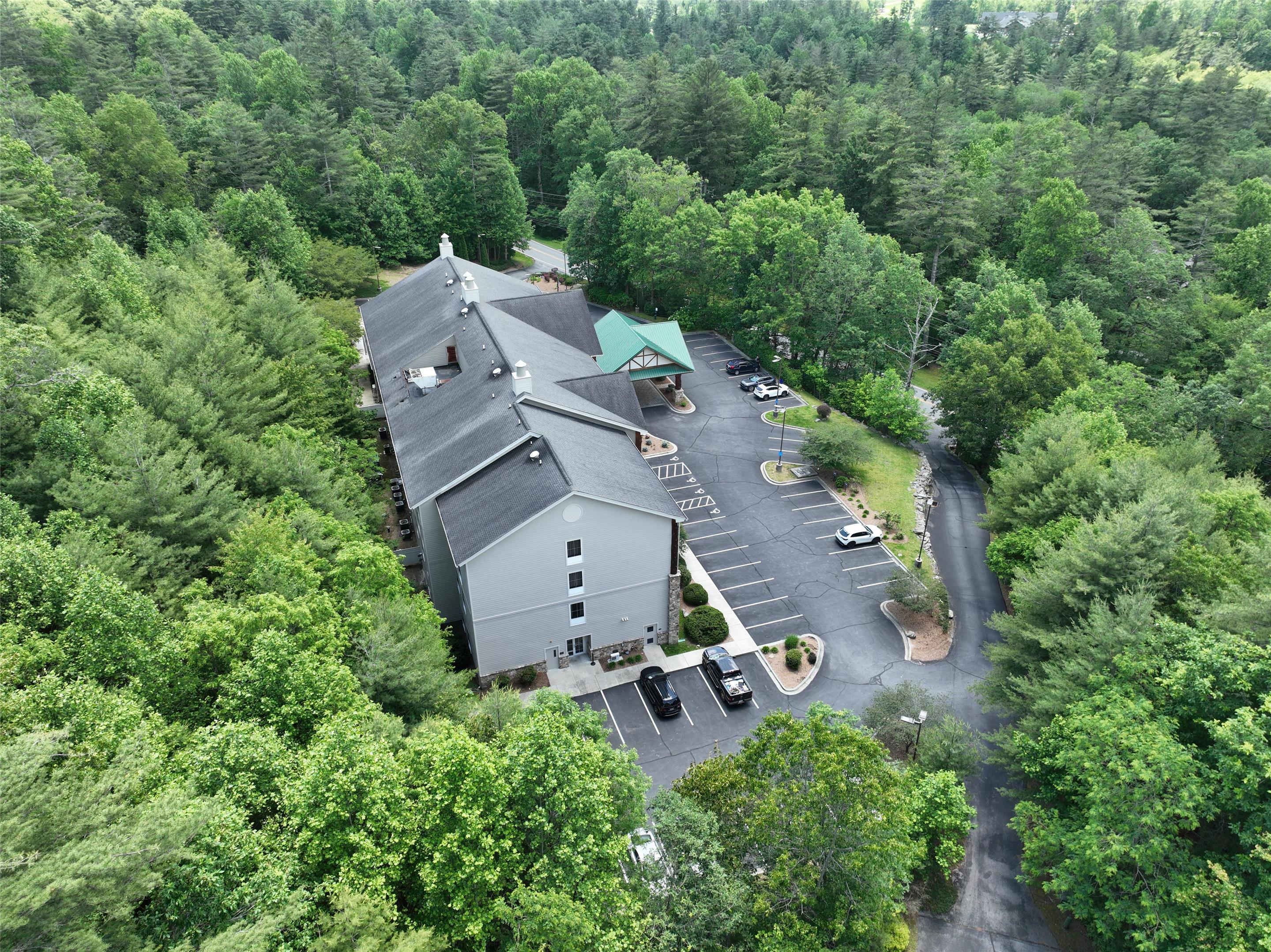 Undefined/Not Set | Hampton Inn & Suites Cashiers Sapphire Valley
