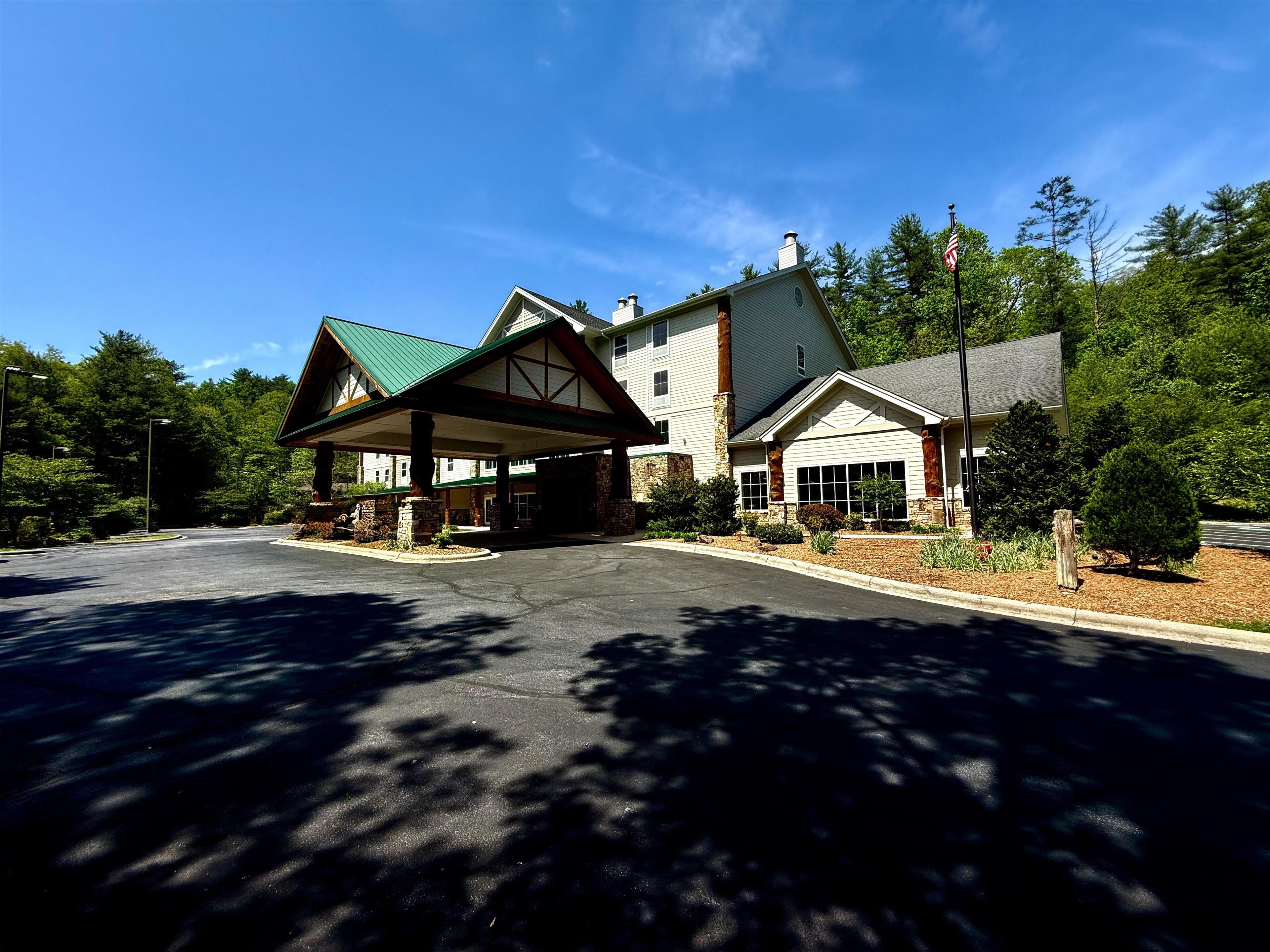 Exterior | Hampton Inn & Suites Cashiers Sapphire Valley