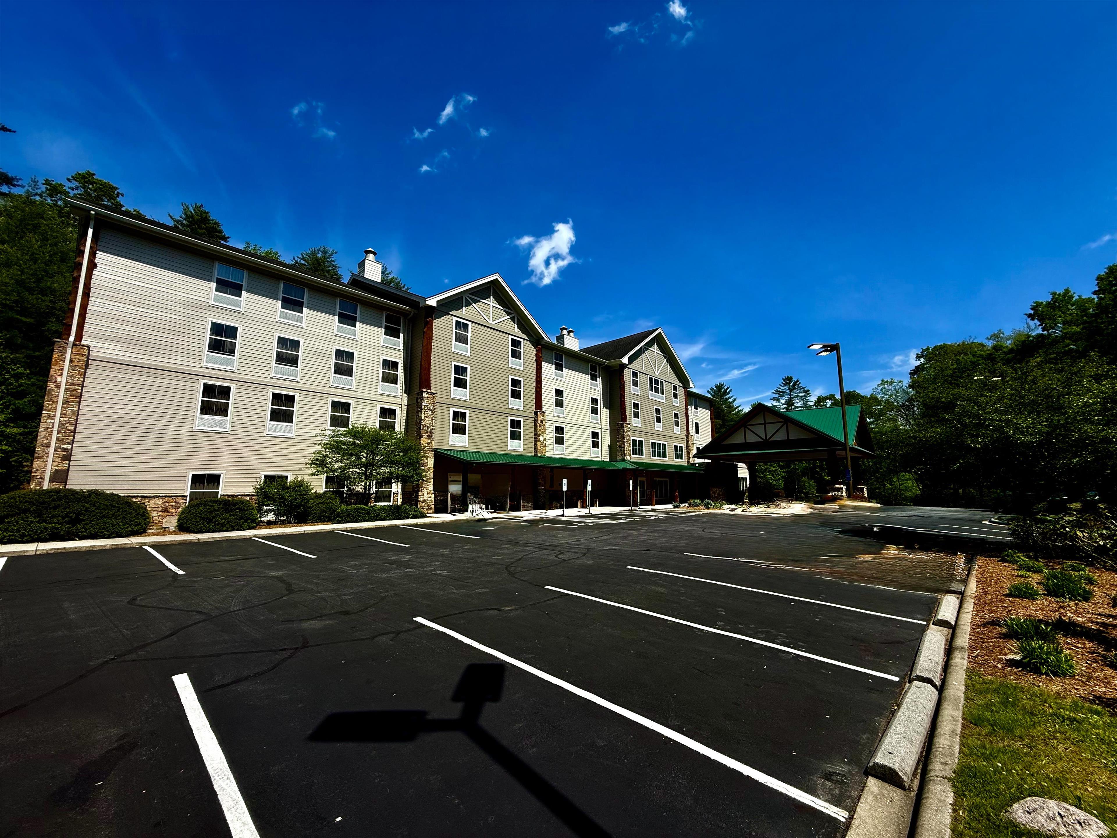 Exterior | Hampton Inn & Suites Cashiers Sapphire Valley