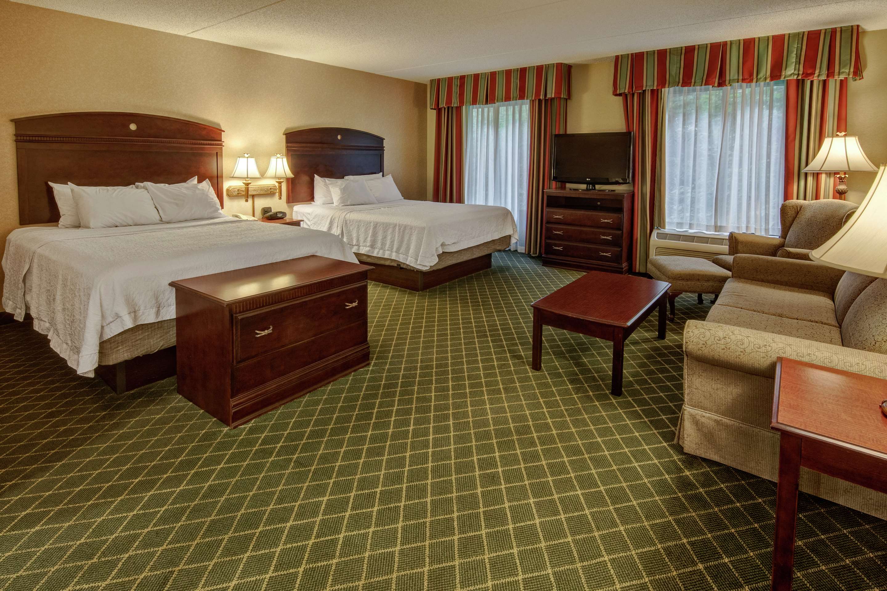 Guest room