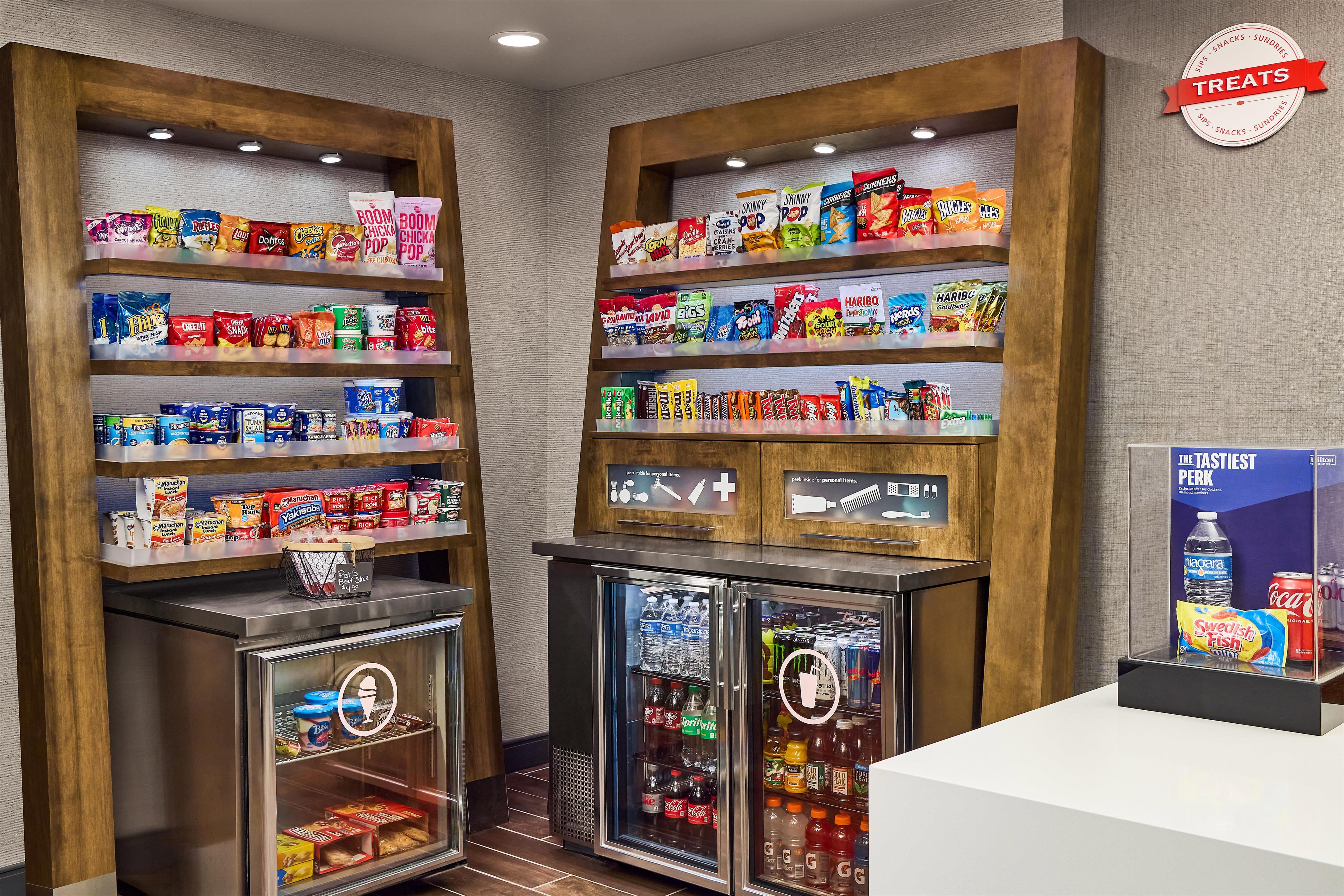 Restaurant | Hampton Inn Colby