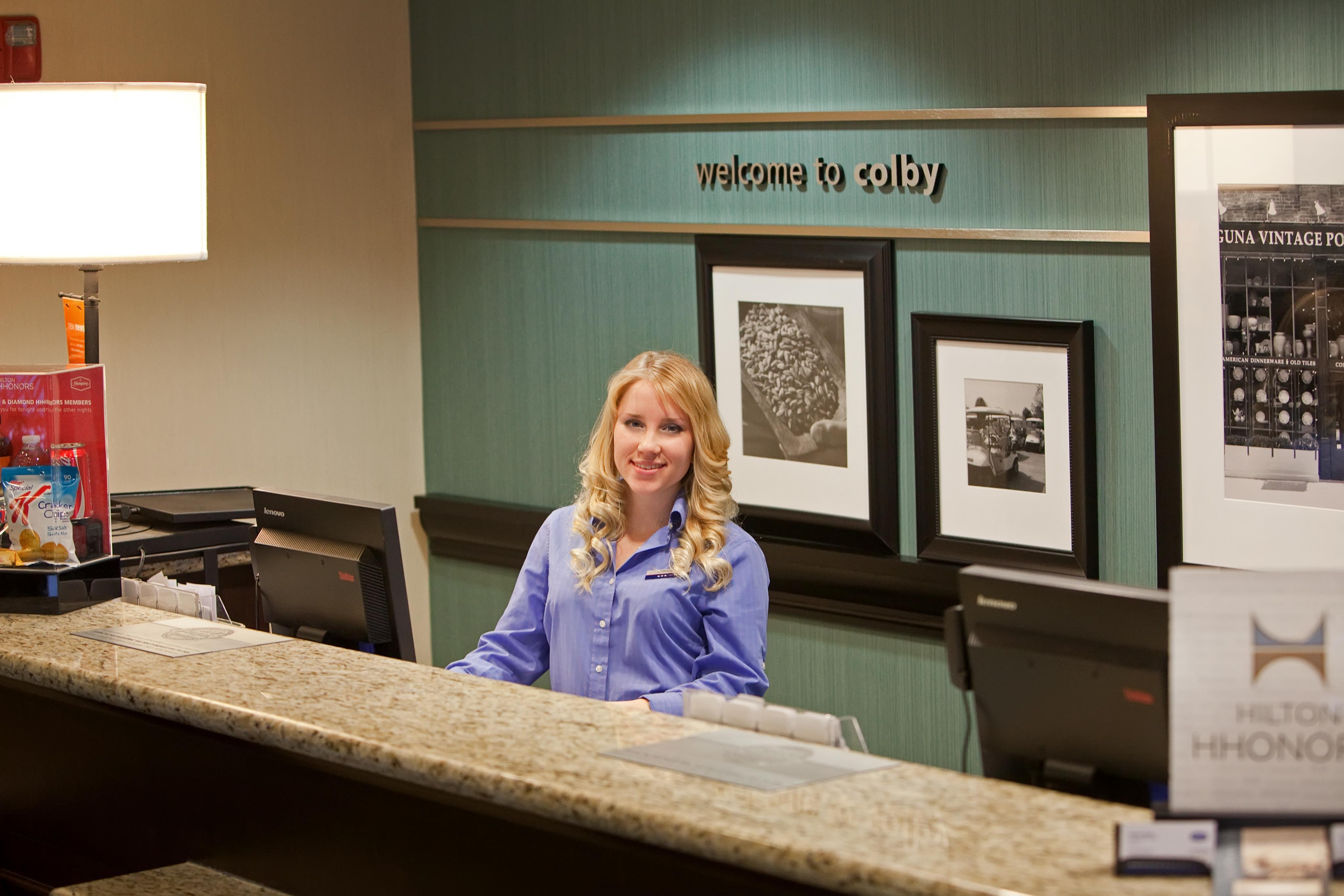 Reception | Hampton Inn Colby