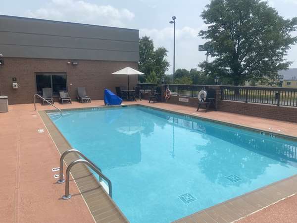 Pool - Hampton Inn Corbin - I-75, Exit 29