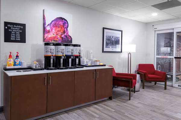 Amenities - Hampton Inn Bow