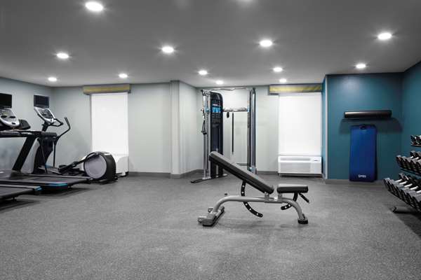 Fitness/ Exercise Room - Hampton Inn Bow