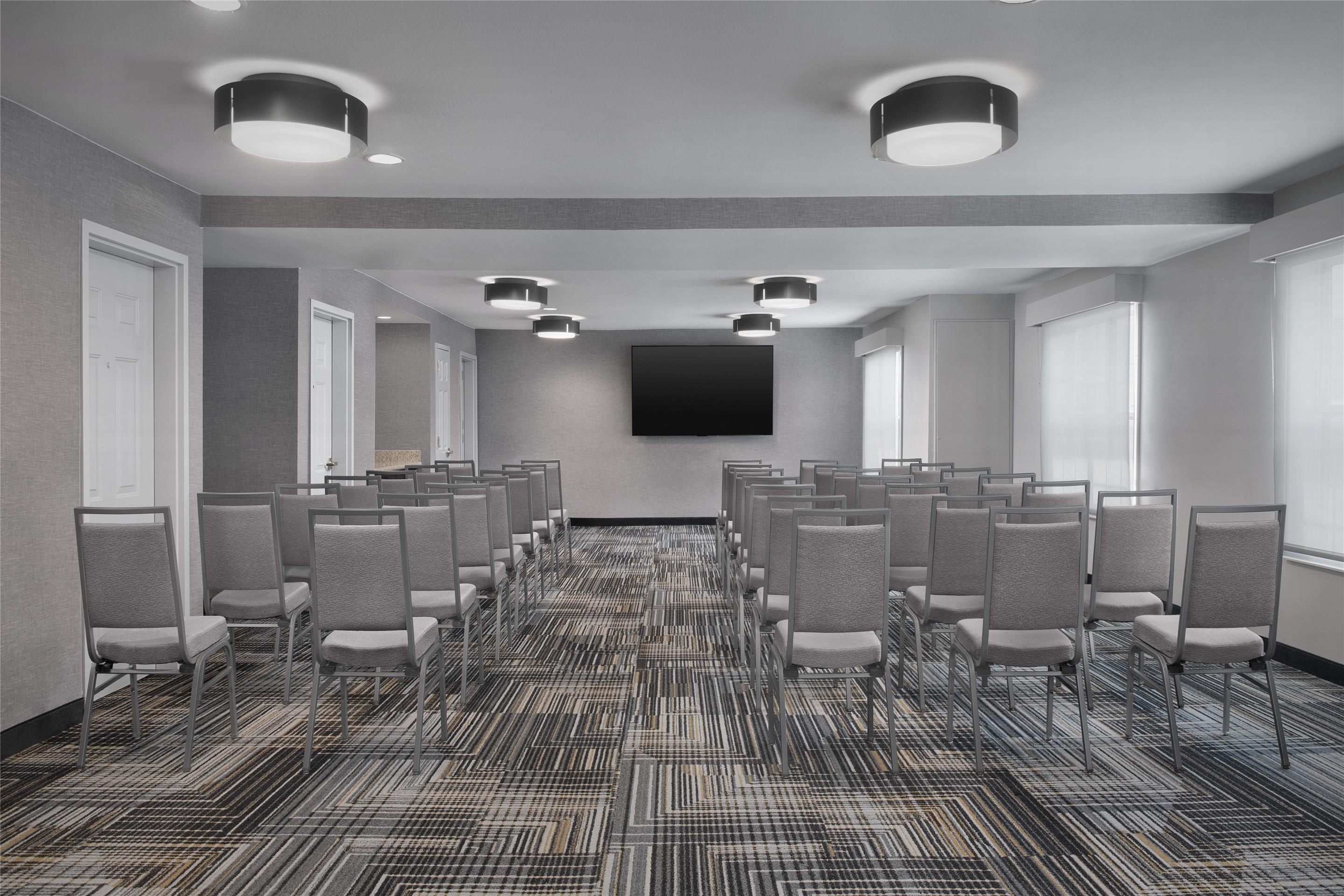 Meeting Room | Homewood Suites by Hilton Newark-Cranford