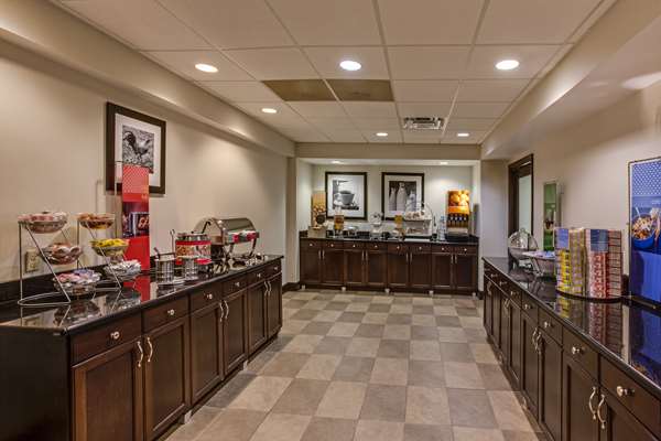 Restaurant - Hampton Inn Clearfield - I-80, Exit 120