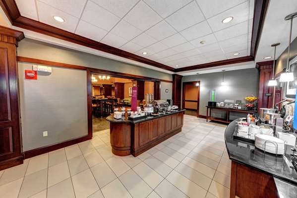 Restaurant - Hampton Inn & Suites Chadds Ford Glen Mills